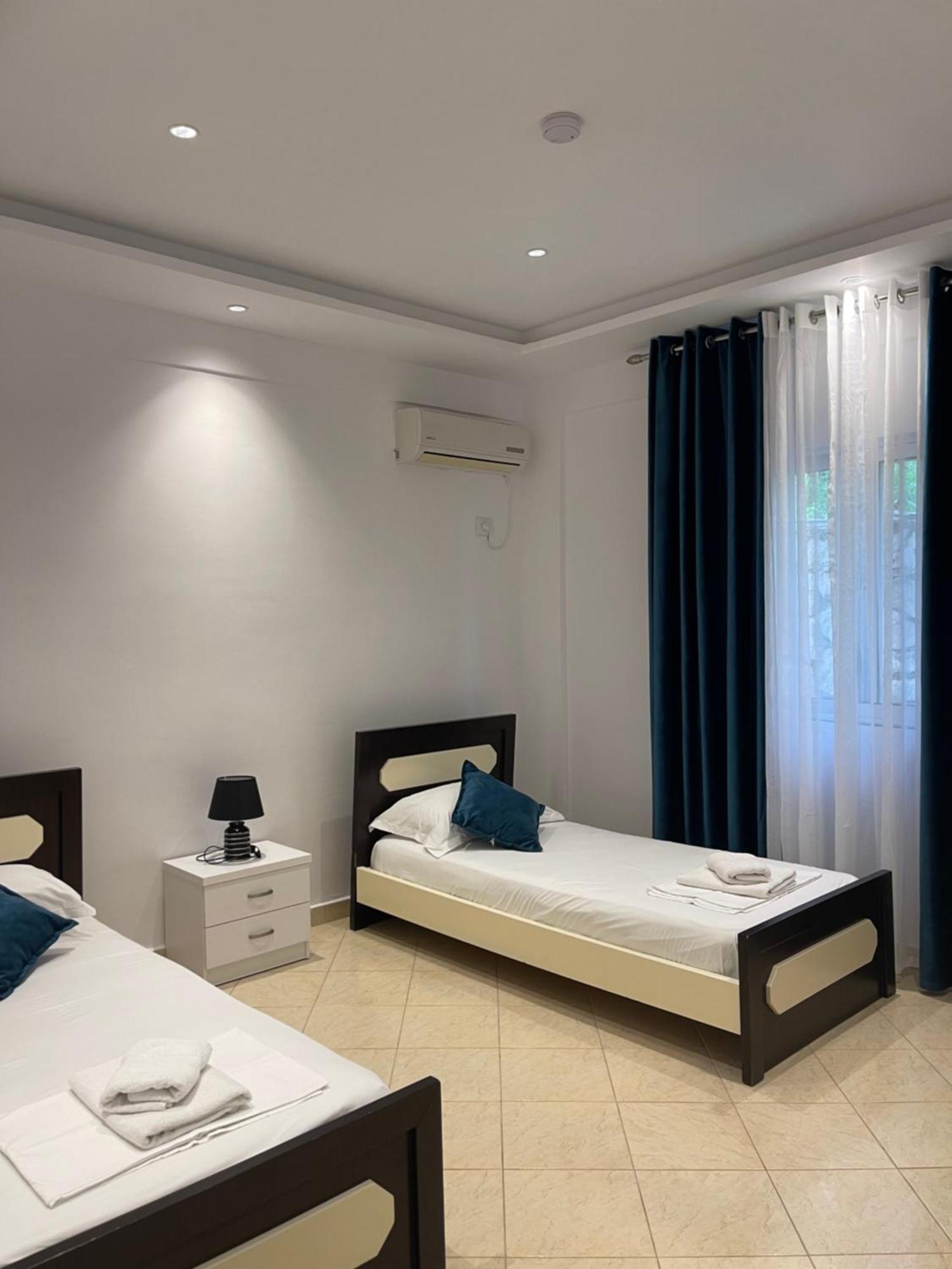 Emiljano Seaview Apartment Ksamil Exterior photo