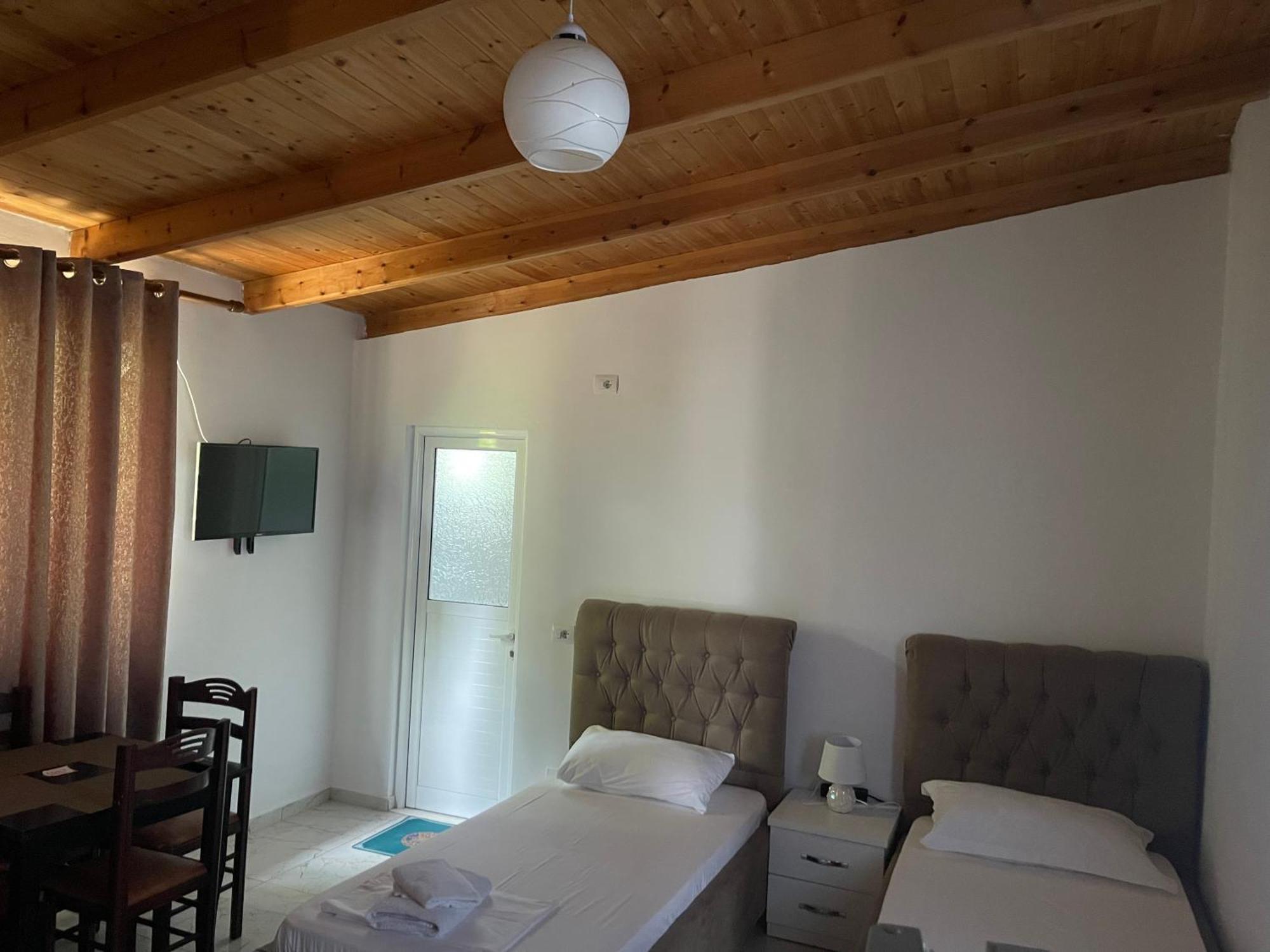 Emiljano Seaview Apartment Ksamil Exterior photo